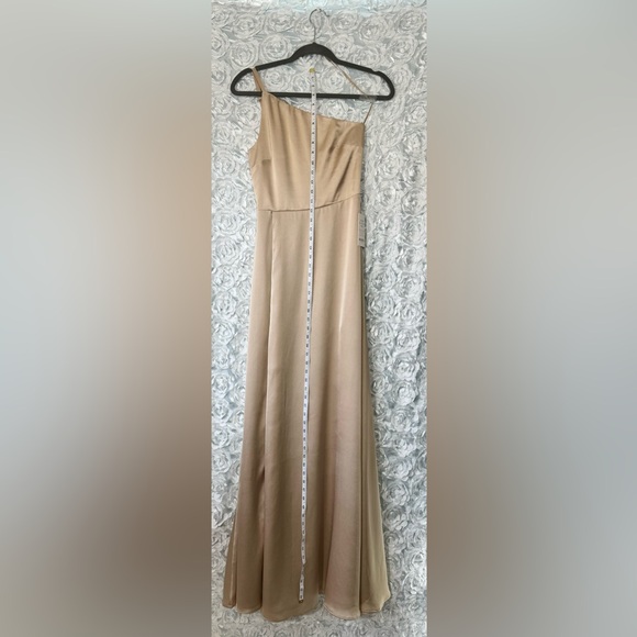 NWT Los Angeles Show Me Your Mumu Shannon One Shoulder Dress Champagne Sz XS - Picture 5 of 14